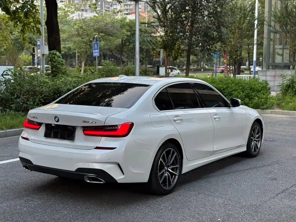 BMW 3 Series — миниатюра 6
