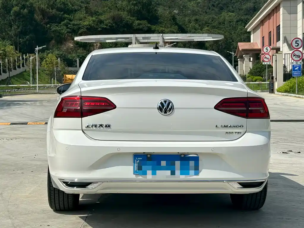 Volkswagen Lamando — миниатюра 8