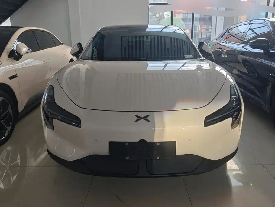 XPeng MONA M03 — миниатюра 2