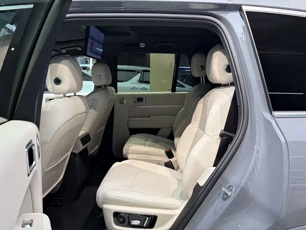 Li Auto Li L8 — миниатюра 9