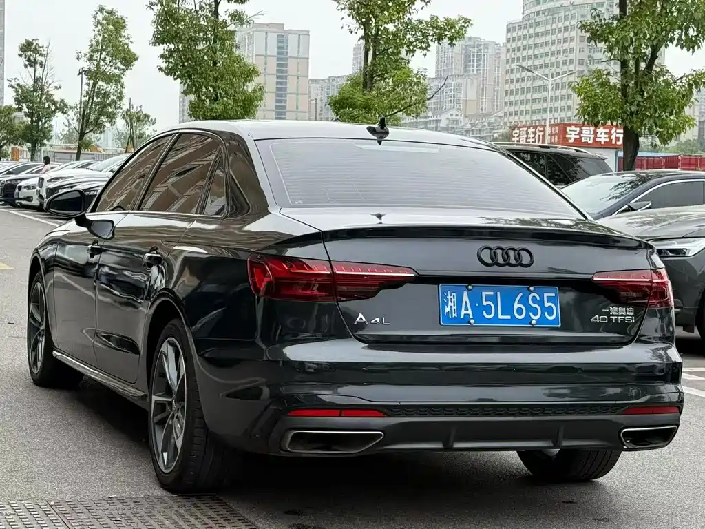 Audi A4L — миниатюра 8