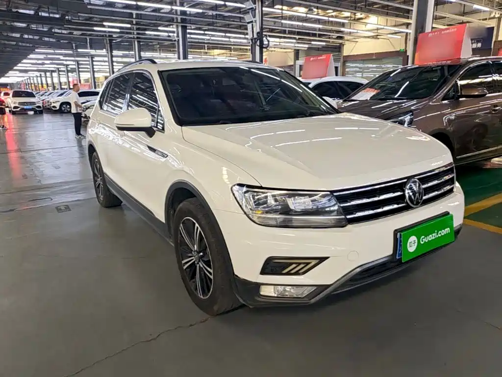Volkswagen Tiguan L — миниатюра 4