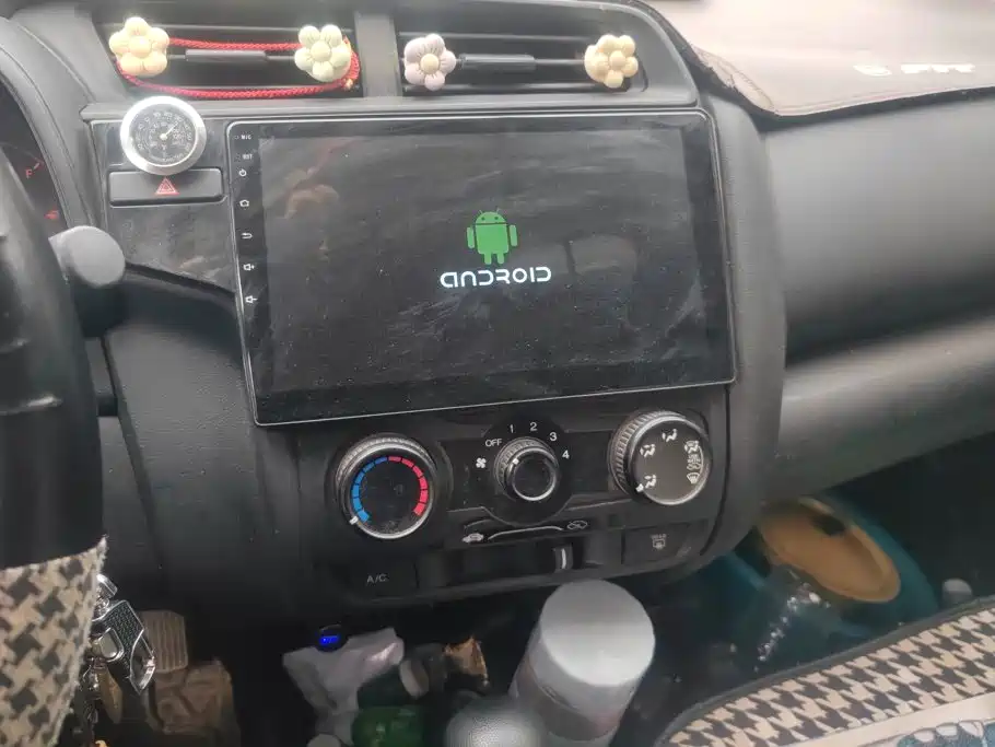 Honda Fit — миниатюра 13