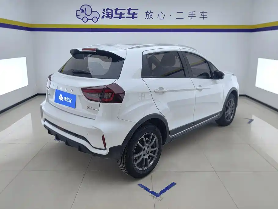 Geely Vision X3 — миниатюра 3