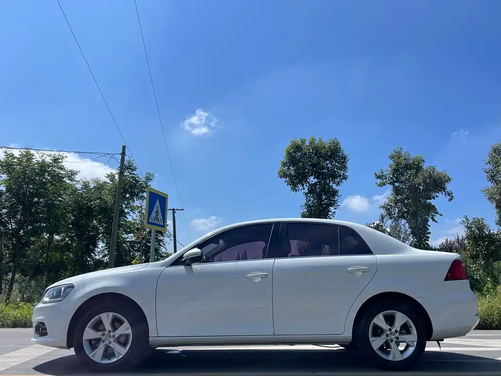 Volkswagen Bora — миниатюра 4