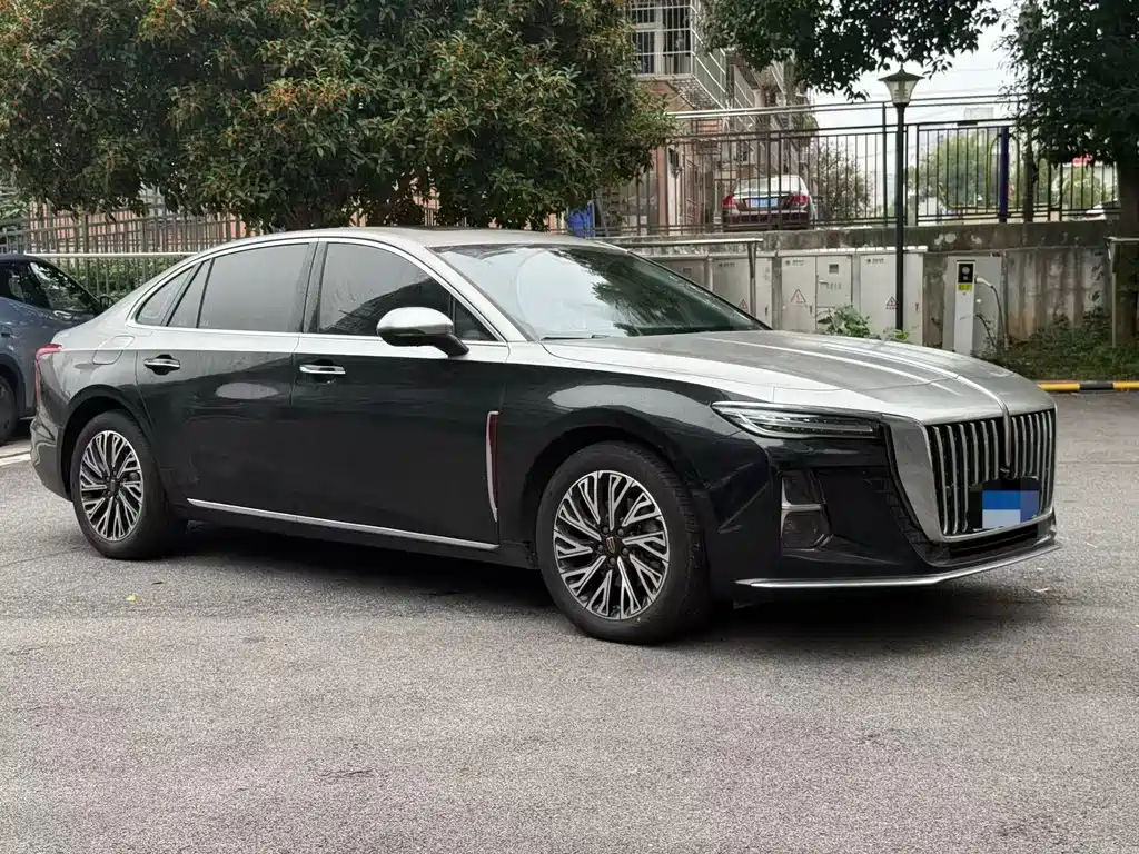 Hongqi Hongqi H5 — миниатюра 3