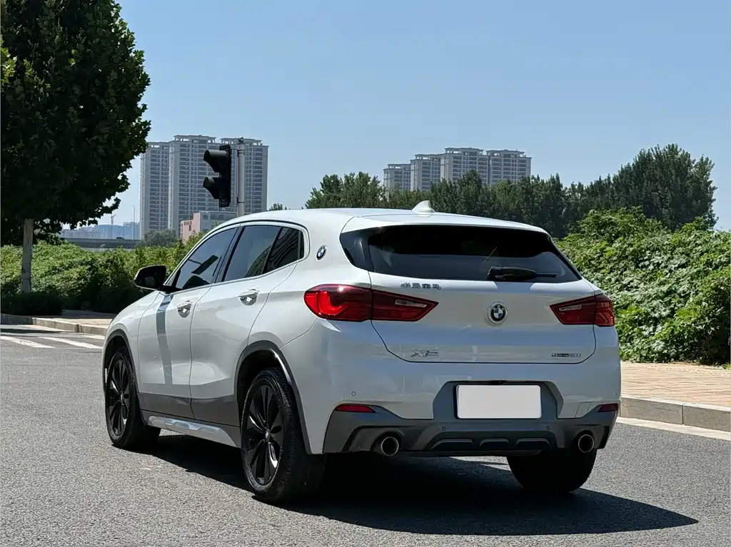 BMW X2 — миниатюра 7
