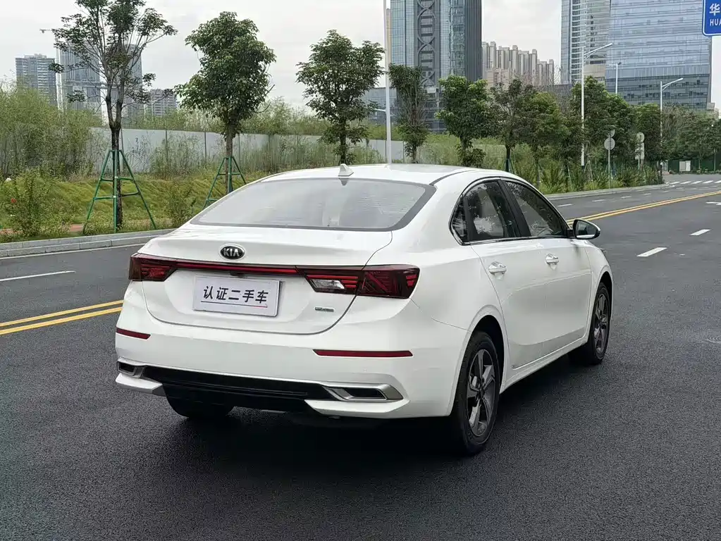 Kia K3 — миниатюра 5