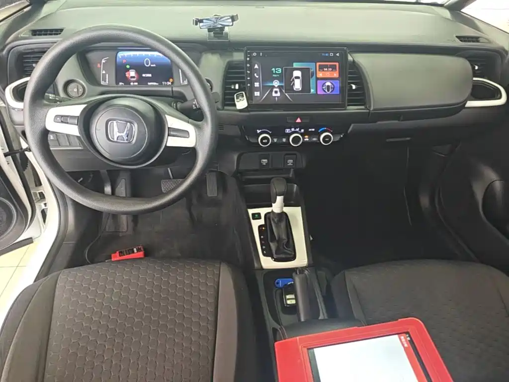 Honda Fit — миниатюра 10