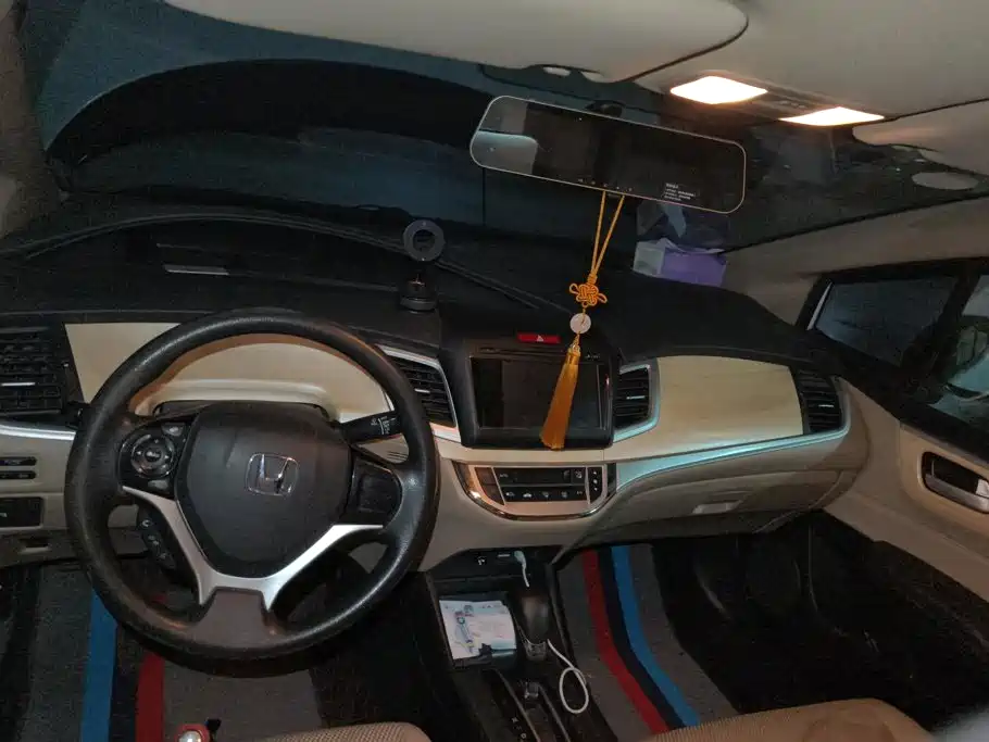 Honda Jade — миниатюра 12