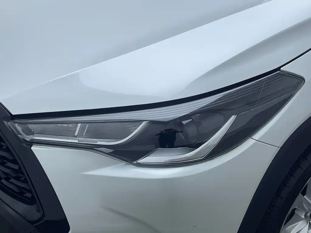 Toyota Corolla Cross — миниатюра 9