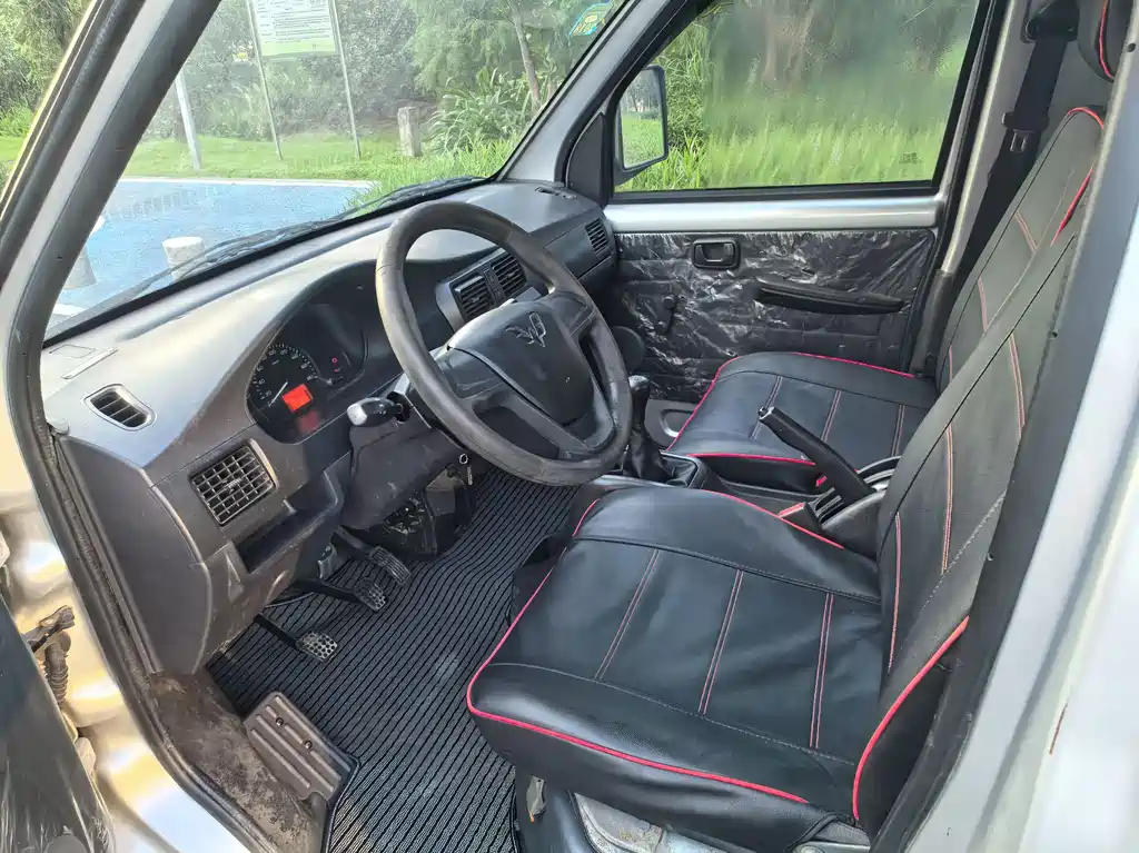 Wuling Rongguang Mini Truck — миниатюра 8