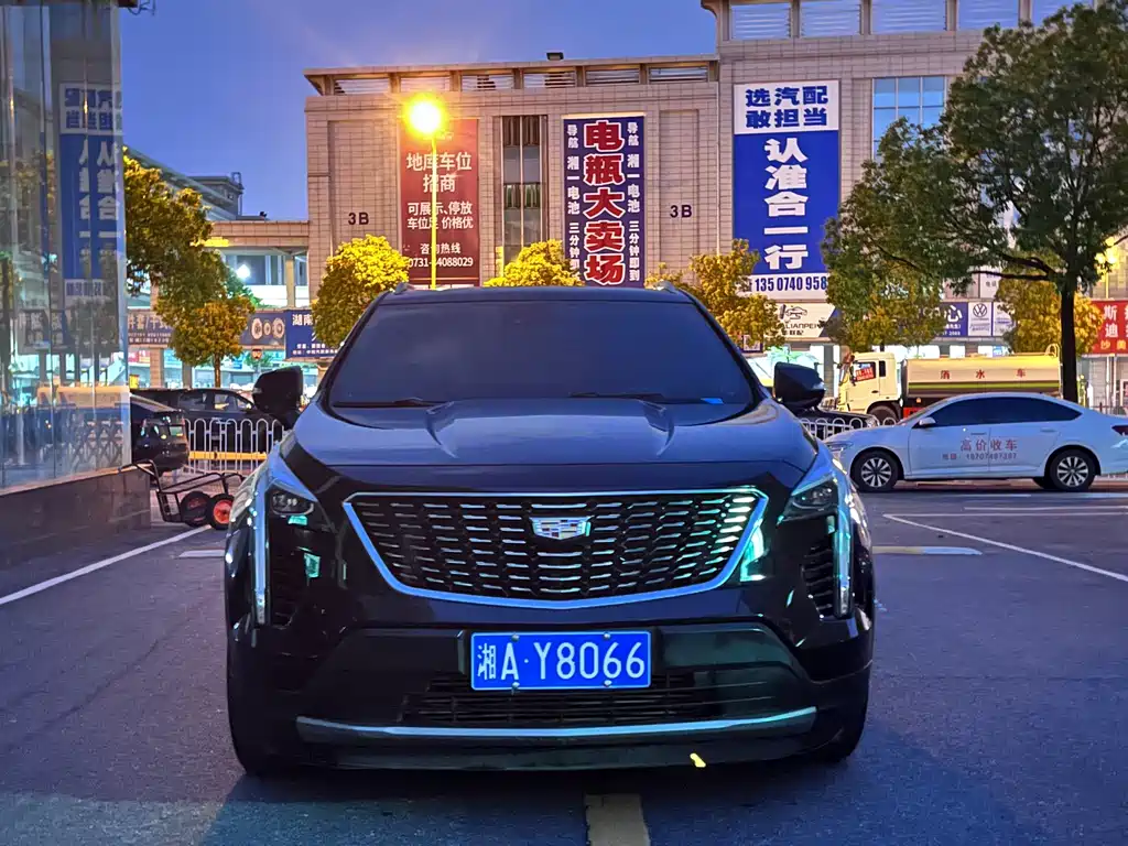 Cadillac XT4 — миниатюра 2
