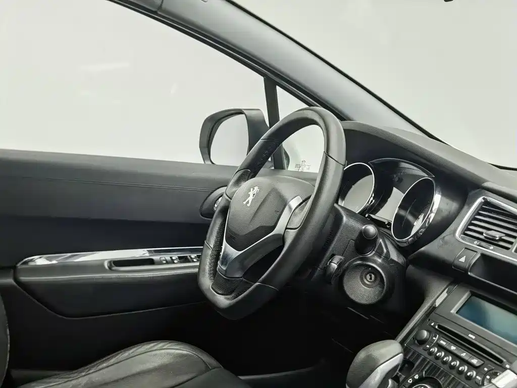 Peugeot 3008 — миниатюра 22