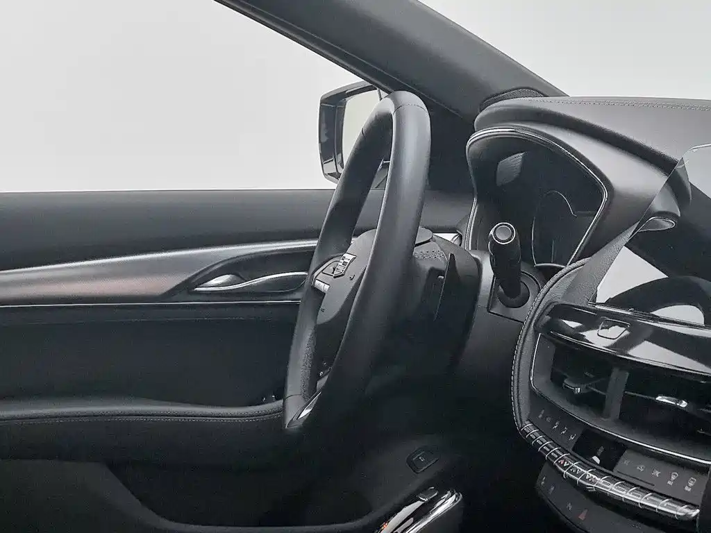 Cadillac CT5 — миниатюра 22