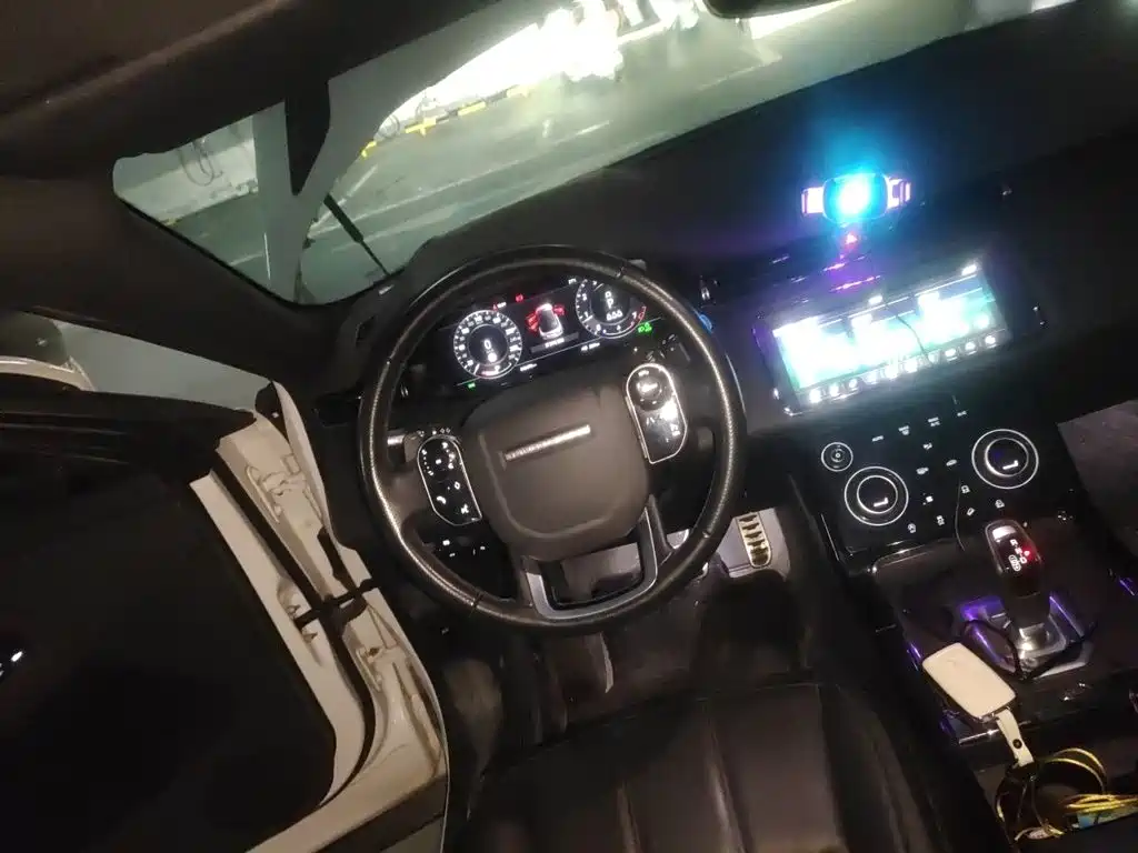 Land Rover Evoque — миниатюра 6