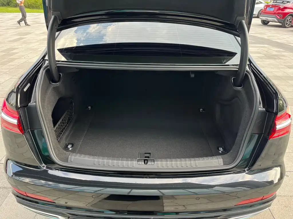 Audi A6L 2020 40 TFSI Luxury