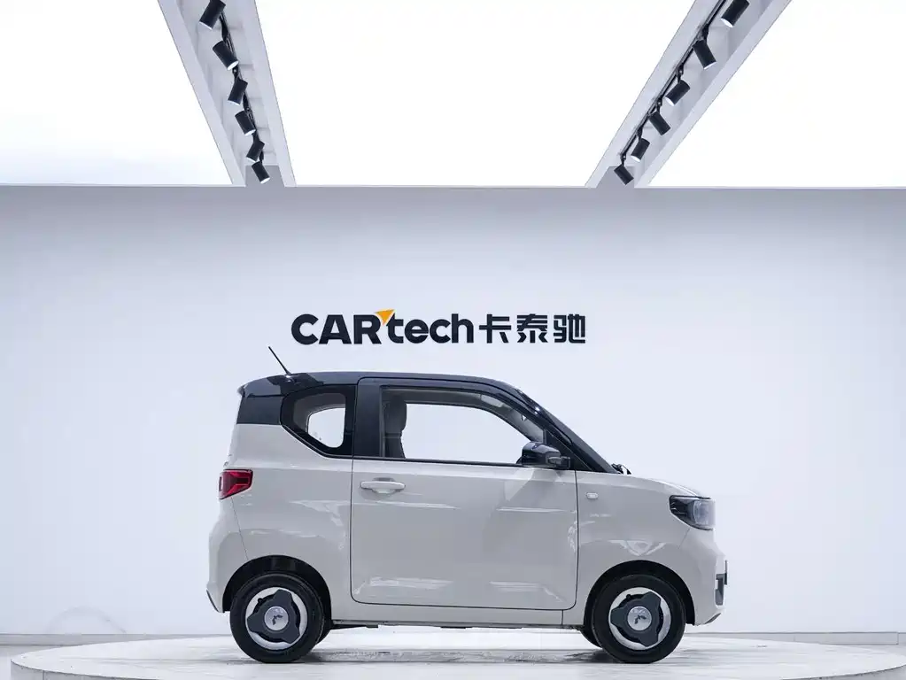 Wuling MINIEV — миниатюра 5