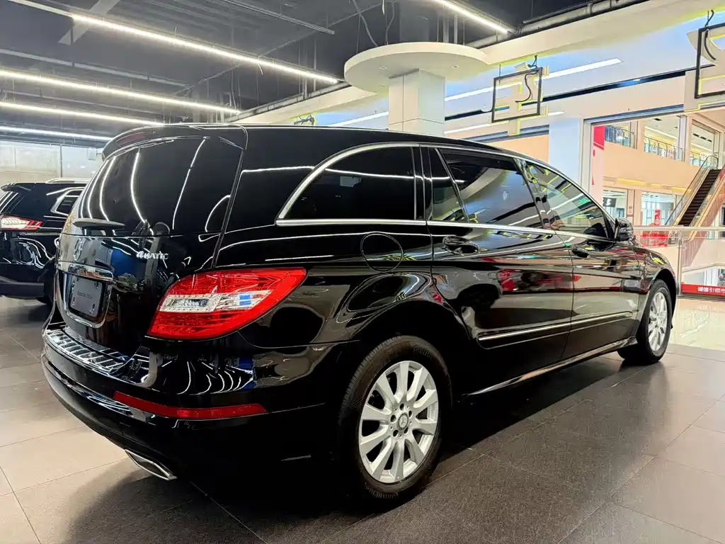 Mercedes-Benz R-Class — миниатюра 8