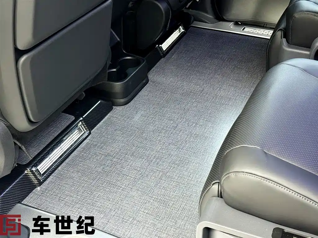 Toyota Granvia 2026 2.5L Comfort