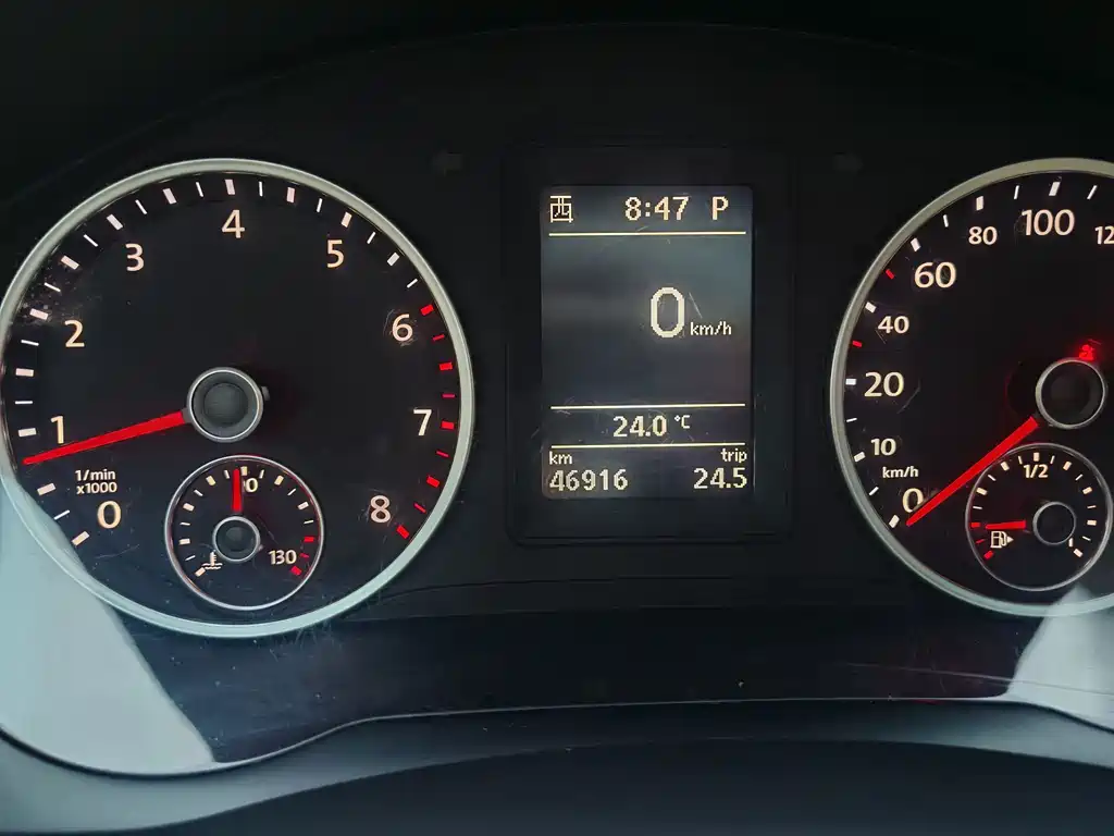 Volkswagen Tiguan — миниатюра 14