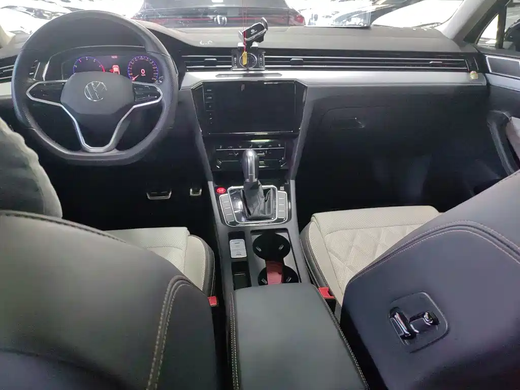 Volkswagen Magotan — миниатюра 5
