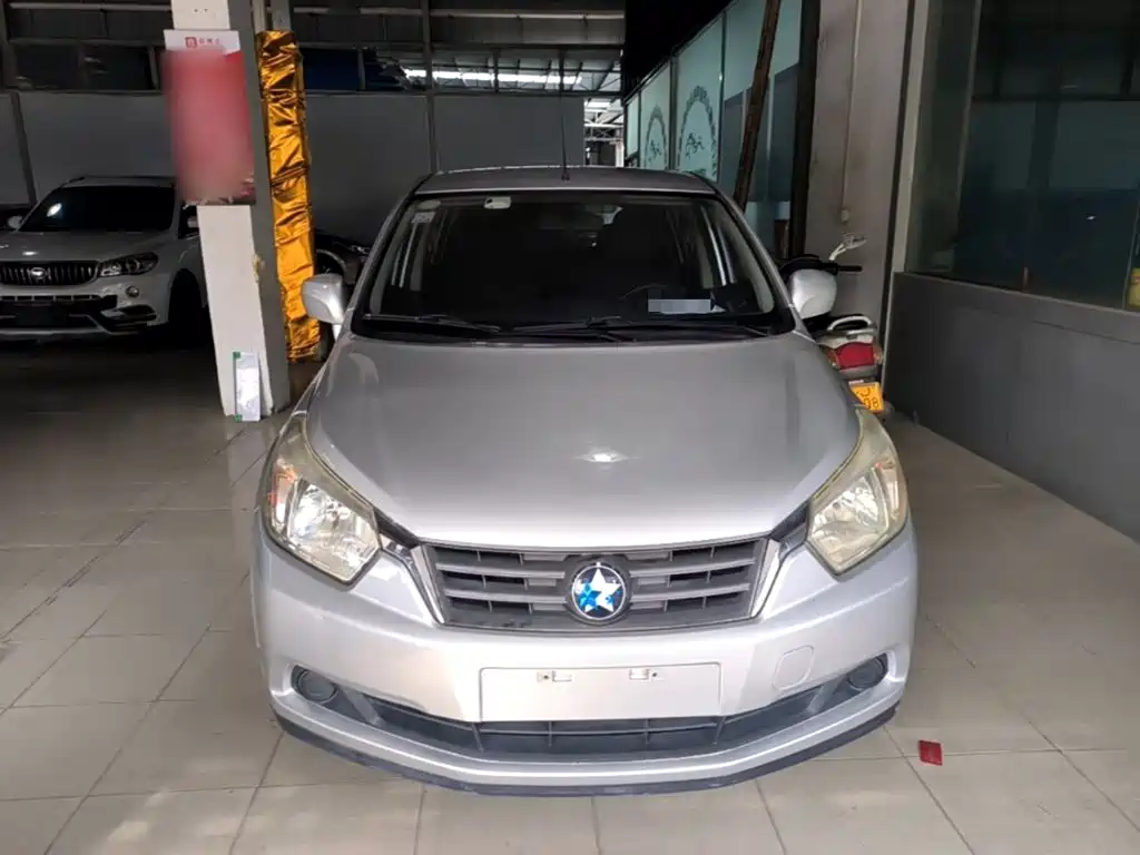 Venucia R50 — миниатюра 3