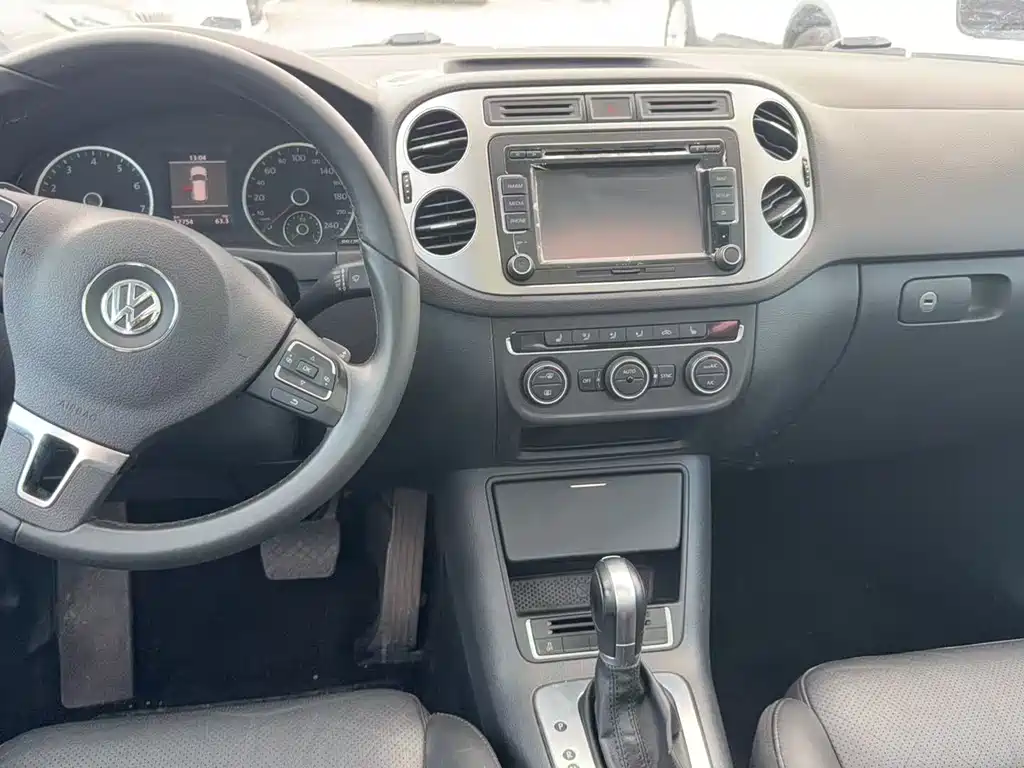 Volkswagen Tiguan — миниатюра 4