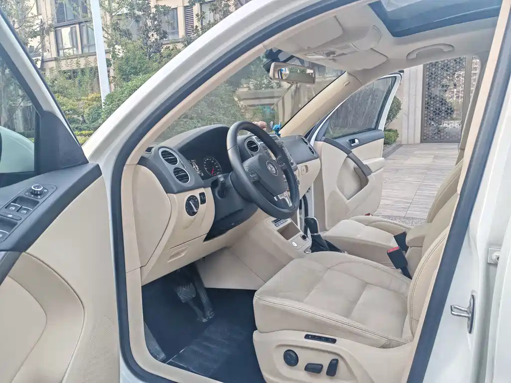 Volkswagen Tiguan — миниатюра 7