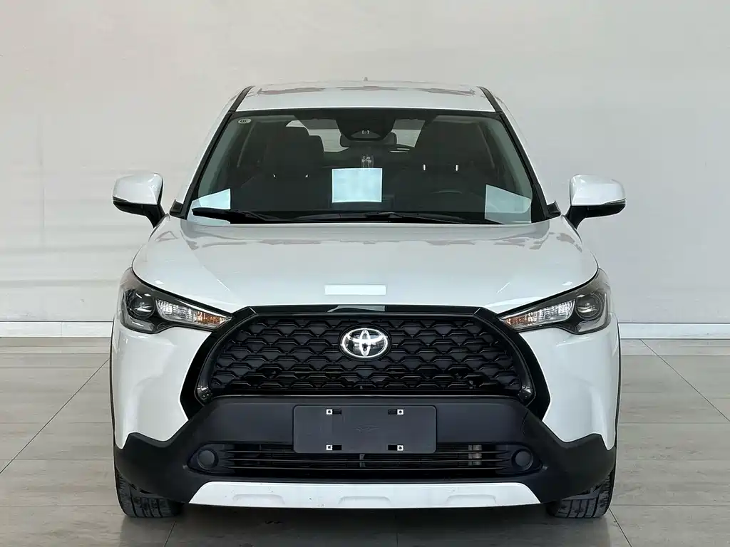 Toyota Corolla Cross — миниатюра 2