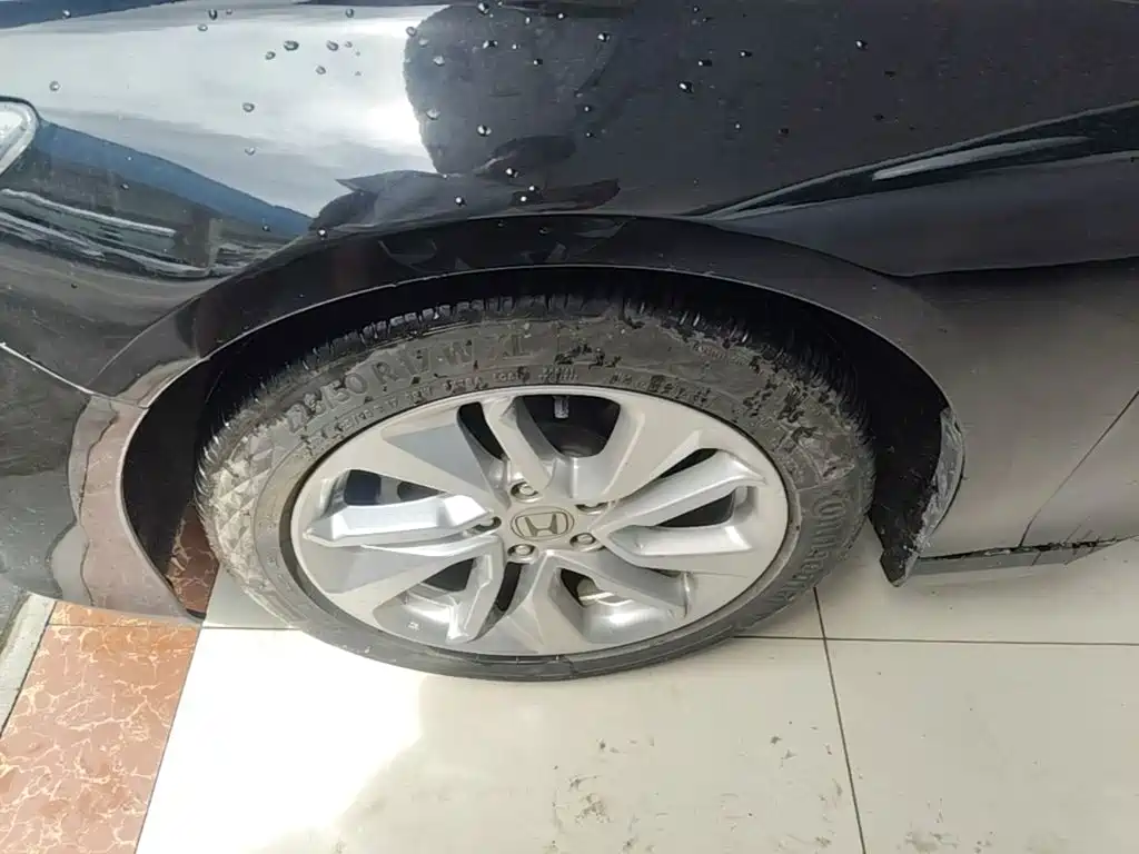 Honda Accord — миниатюра 23
