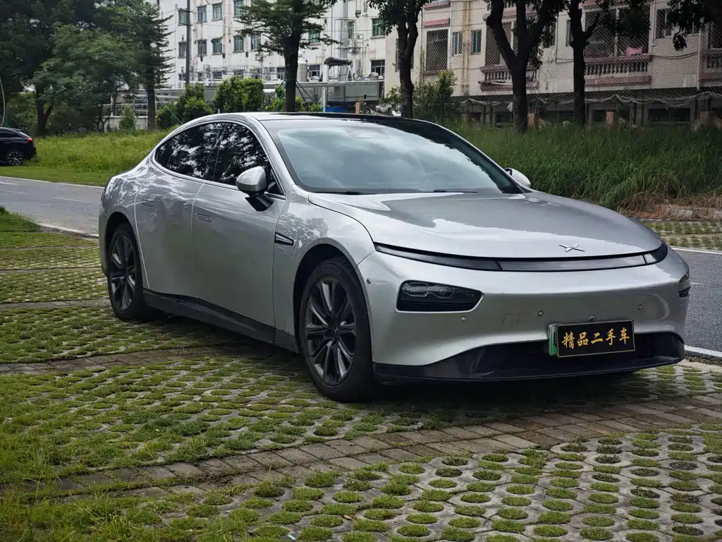 XPeng P7 — миниатюра 3