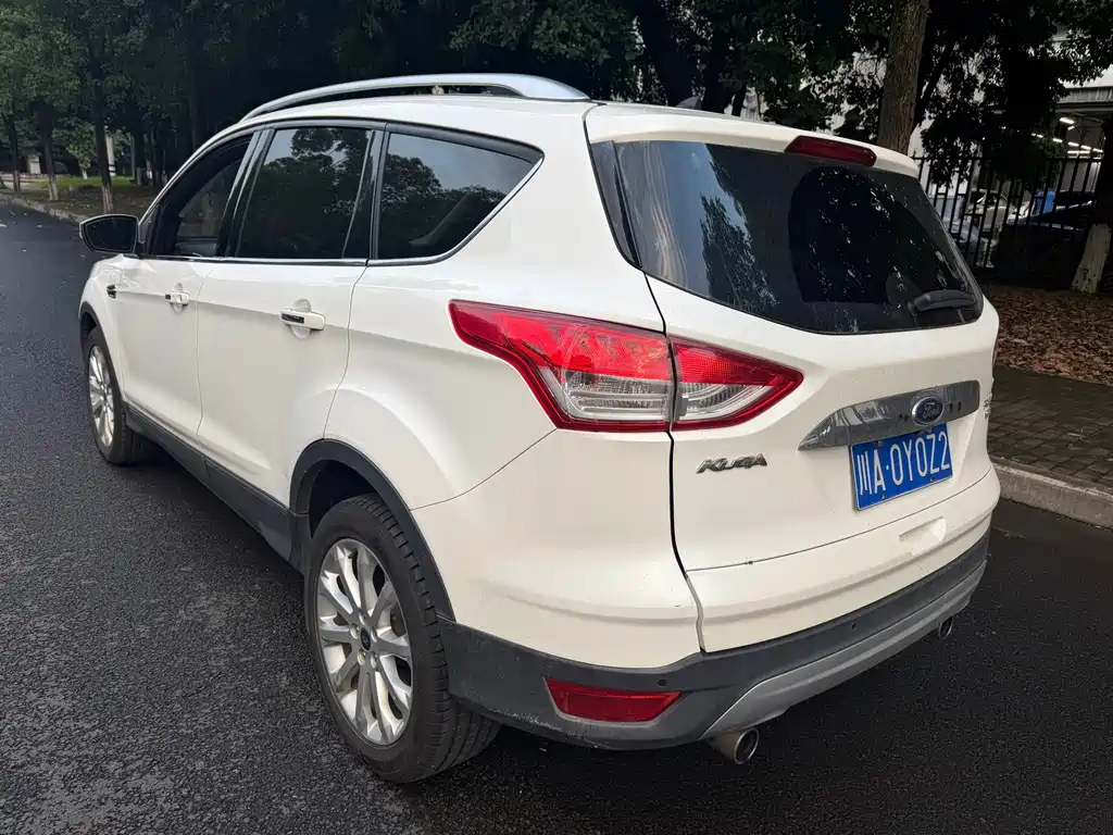 Ford Kuga — миниатюра 4