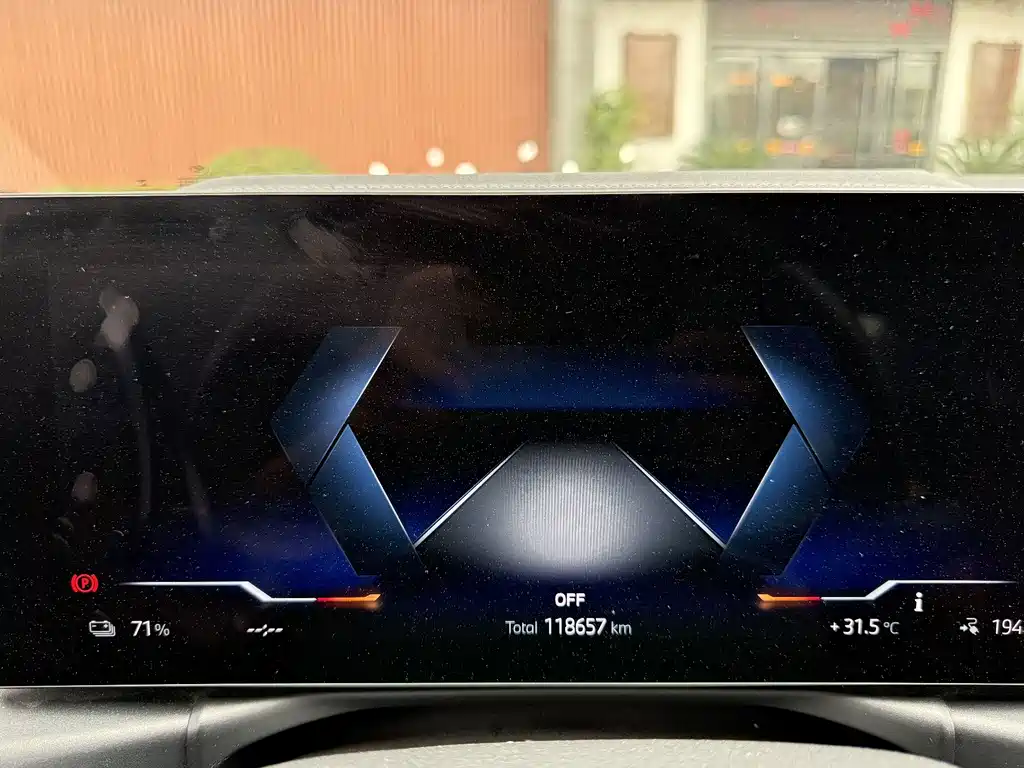 BMW i3 — миниатюра 16