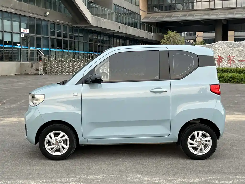 Wuling MINIEV — миниатюра 5