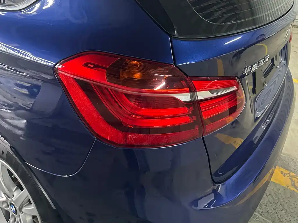 BMW 2 SERIES STATION WAGON