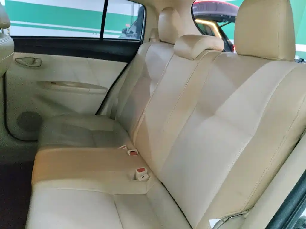 Toyota Yaris L — миниатюра 13