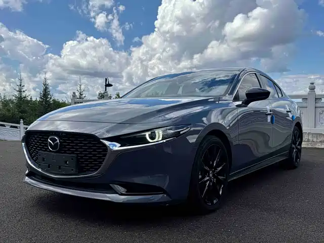 Mazda 3