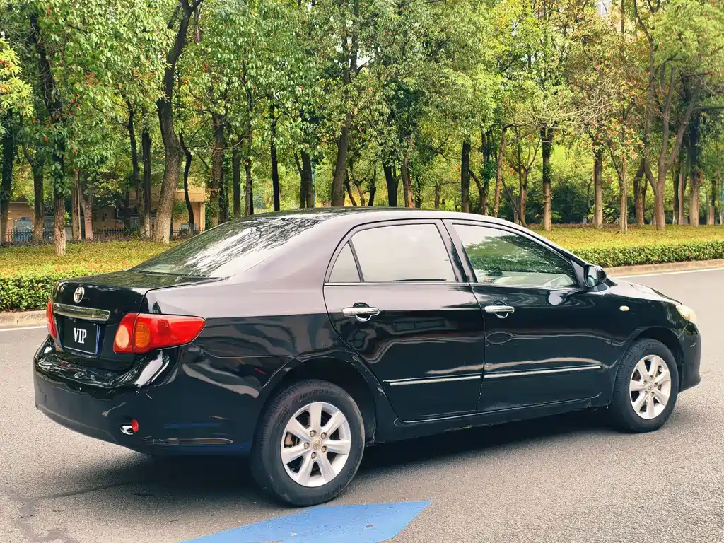 Toyota Corolla — миниатюра 7