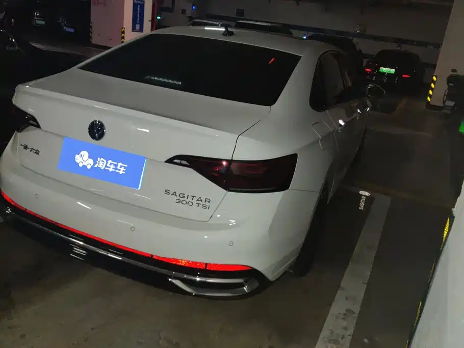 Volkswagen Sagitar — миниатюра 3