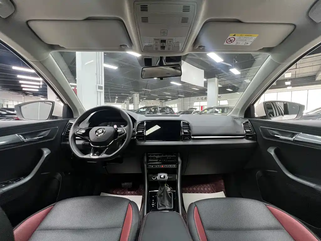 Skoda Karoq TSI280 Luxury Enjoy Edition, фото 7