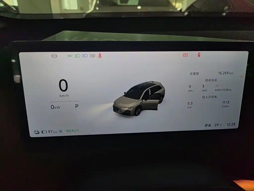Leapmotor Leapmotor C10 — миниатюра 12