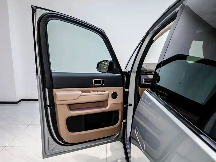 Li Auto Li MEGA — миниатюра 8