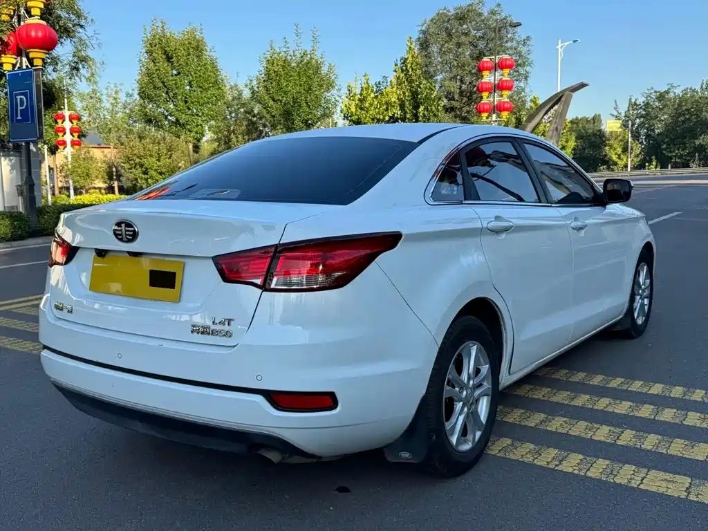 Bestune B50 — миниатюра 19