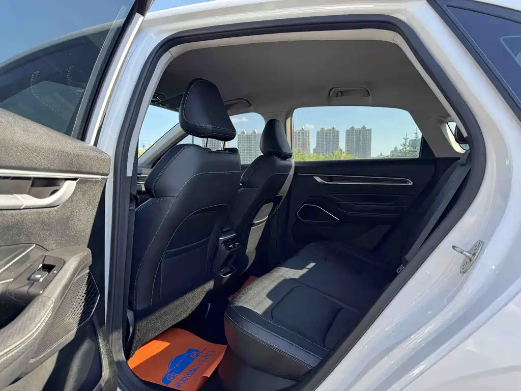 Geely Emgrand — миниатюра 8