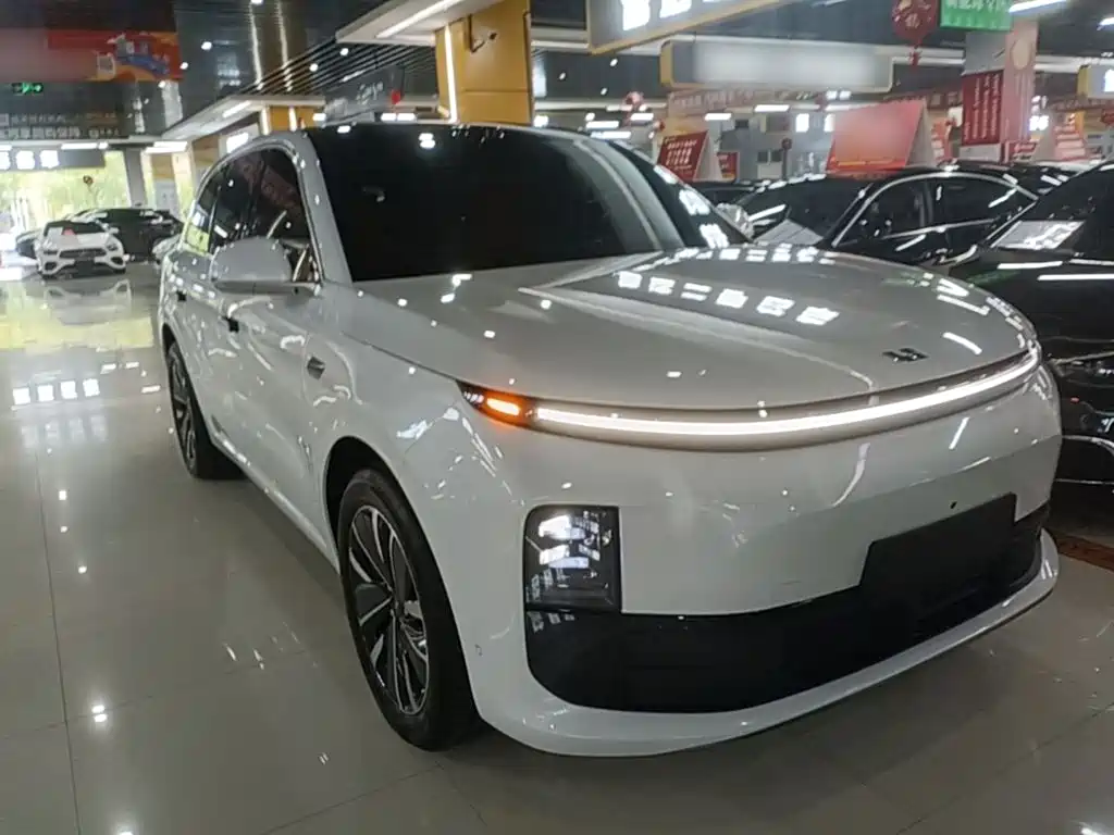 Li Auto L6 2025 Pro