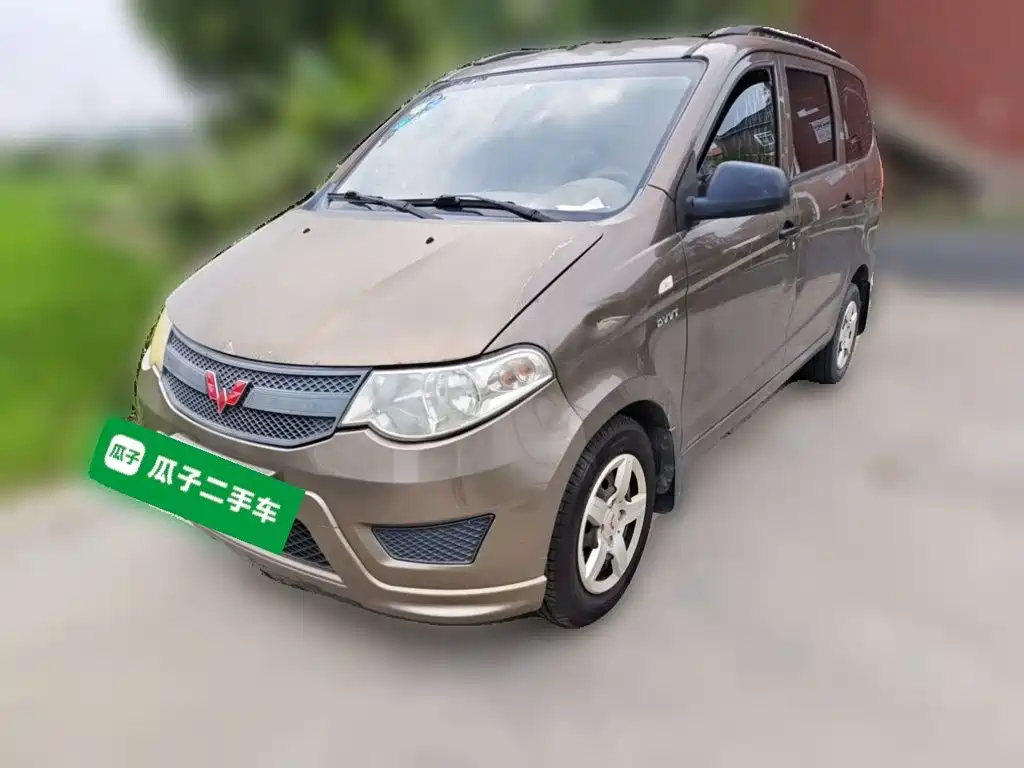 Wuling Hongguang — миниатюра 2