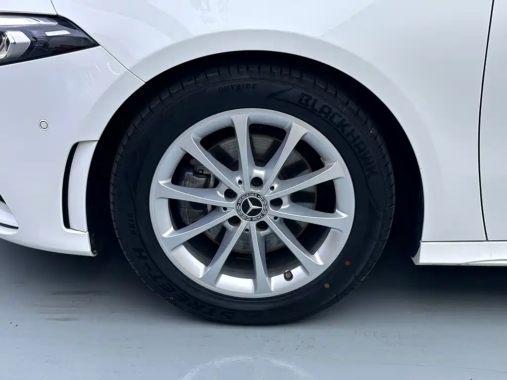 Mercedes-Benz A-Class — миниатюра 4
