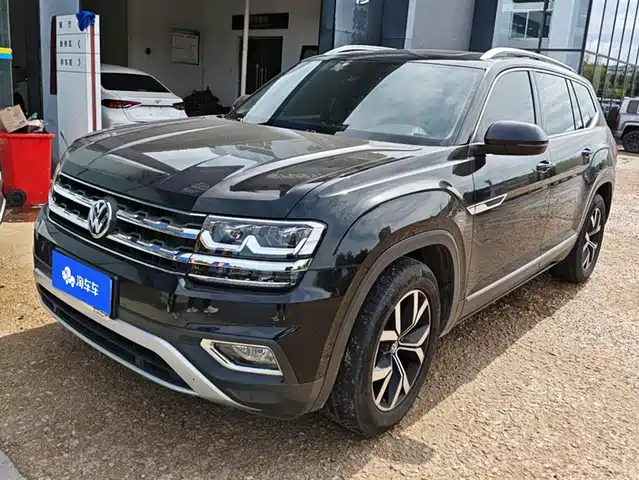 VOLKSWAGEN TOURANG 2018