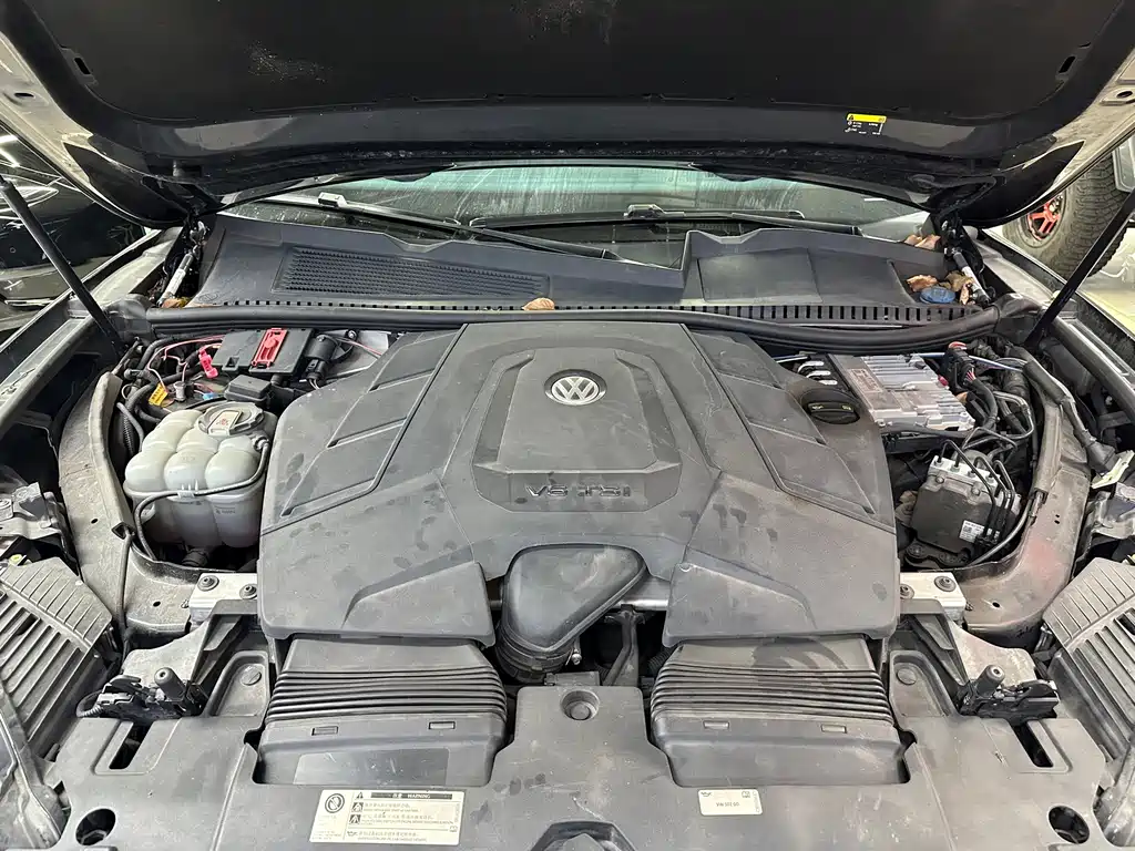 Volkswagen Touareg — миниатюра 30